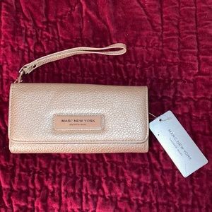 Andrew Marc Shimmer Gold Pebble Leather Wallet (NWT)